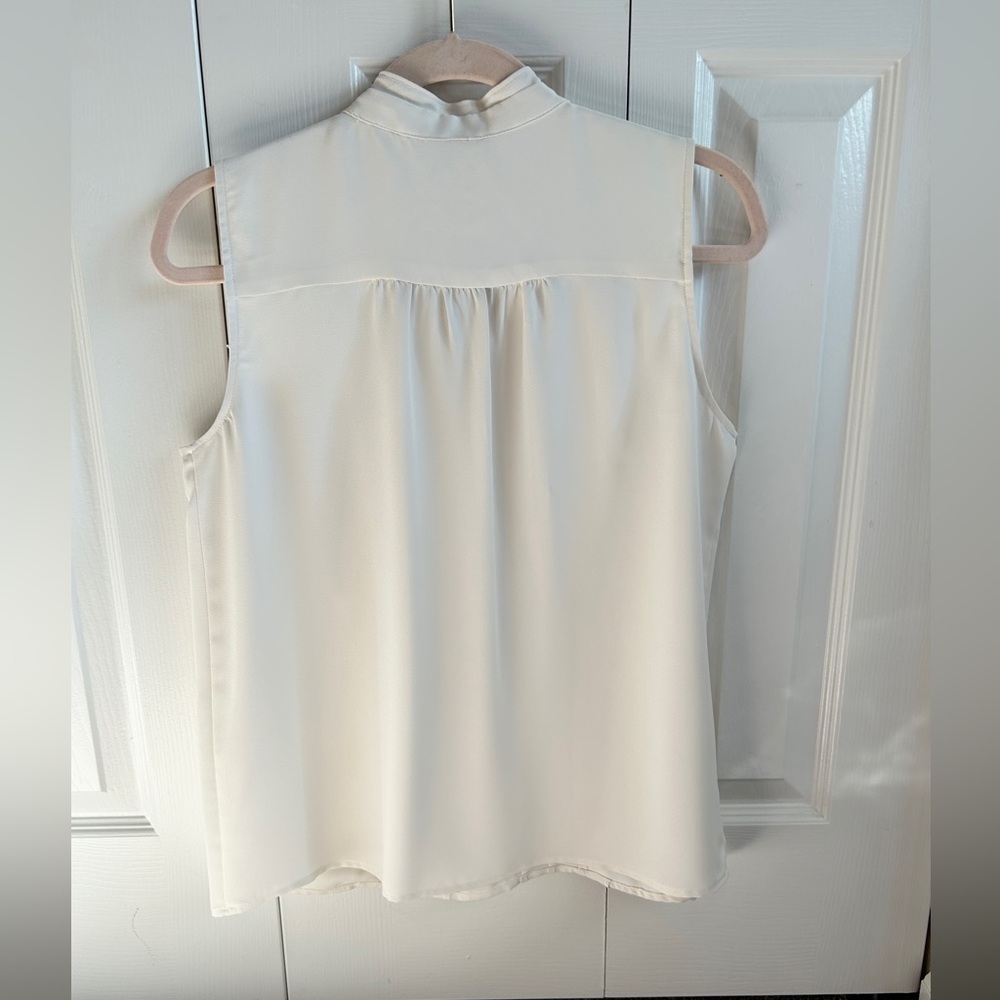 Ann Taylor- shell, size small - Picture 2 of 4